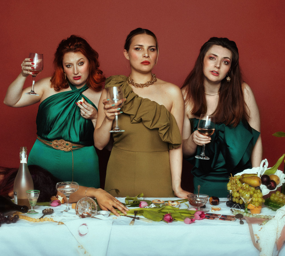 Flat & the Curves: Rosé Tinted from https://sjt.uk.com