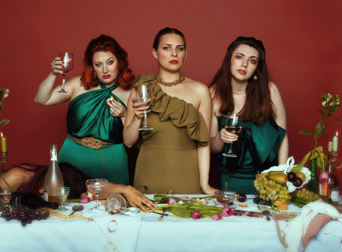 Flat & the Curves: Rosé Tinted from https://sjt.uk.com