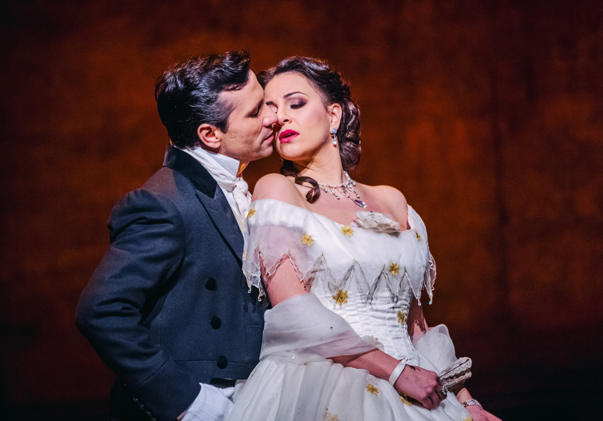 The Royal Ballet & Opera: La Traviata from https://sjt.uk.com
