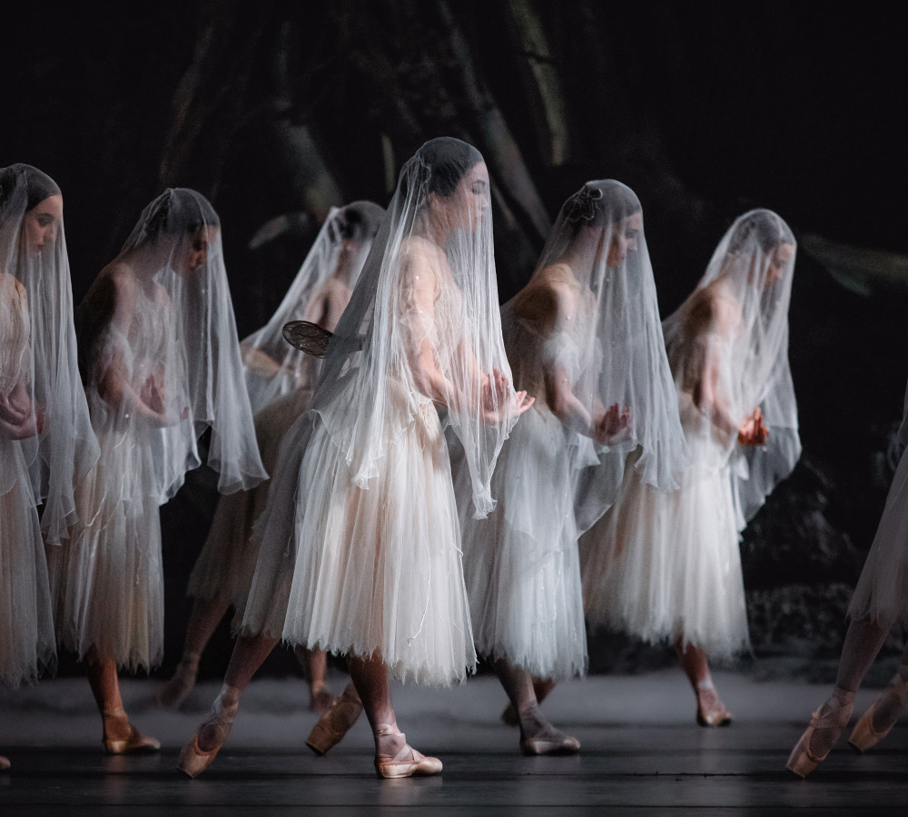 The Royal Ballet & Opera: Giselle from https://sjt.uk.com